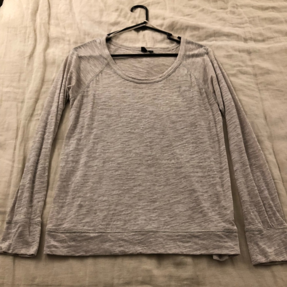 Off white long sleeve shirt